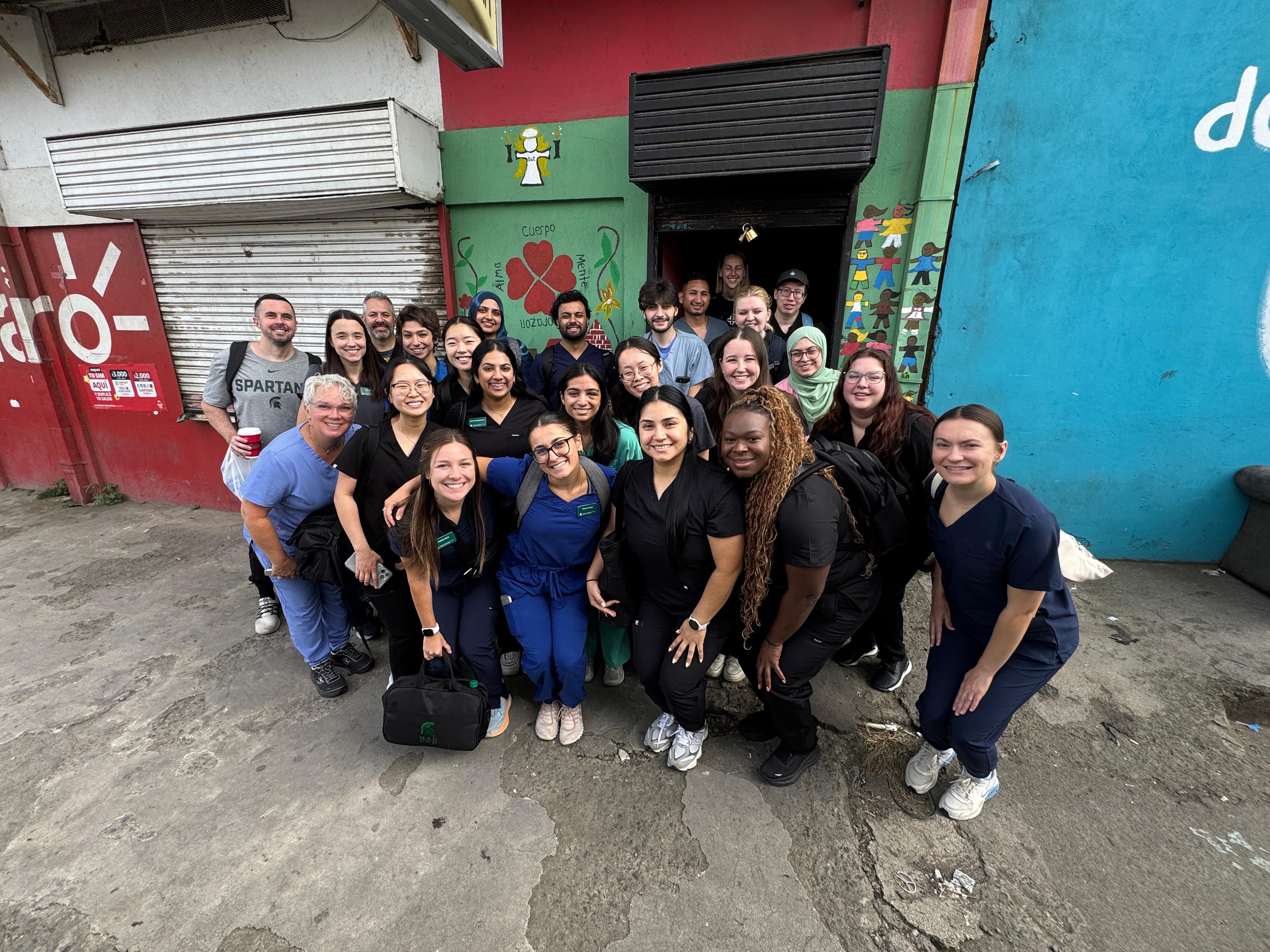Miranda Clinton (center front) with her MSUCOM medical student cohort in Costa Rica.