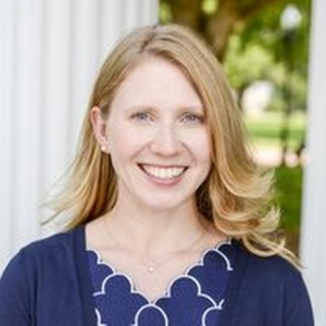 A headshot photo of Dr. Chelsea Wentworth